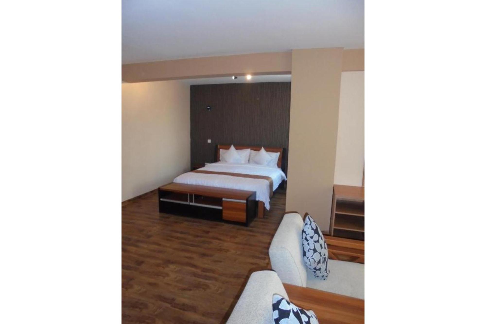 We Hotel & Suites Nairobi Dış mekan fotoğraf
